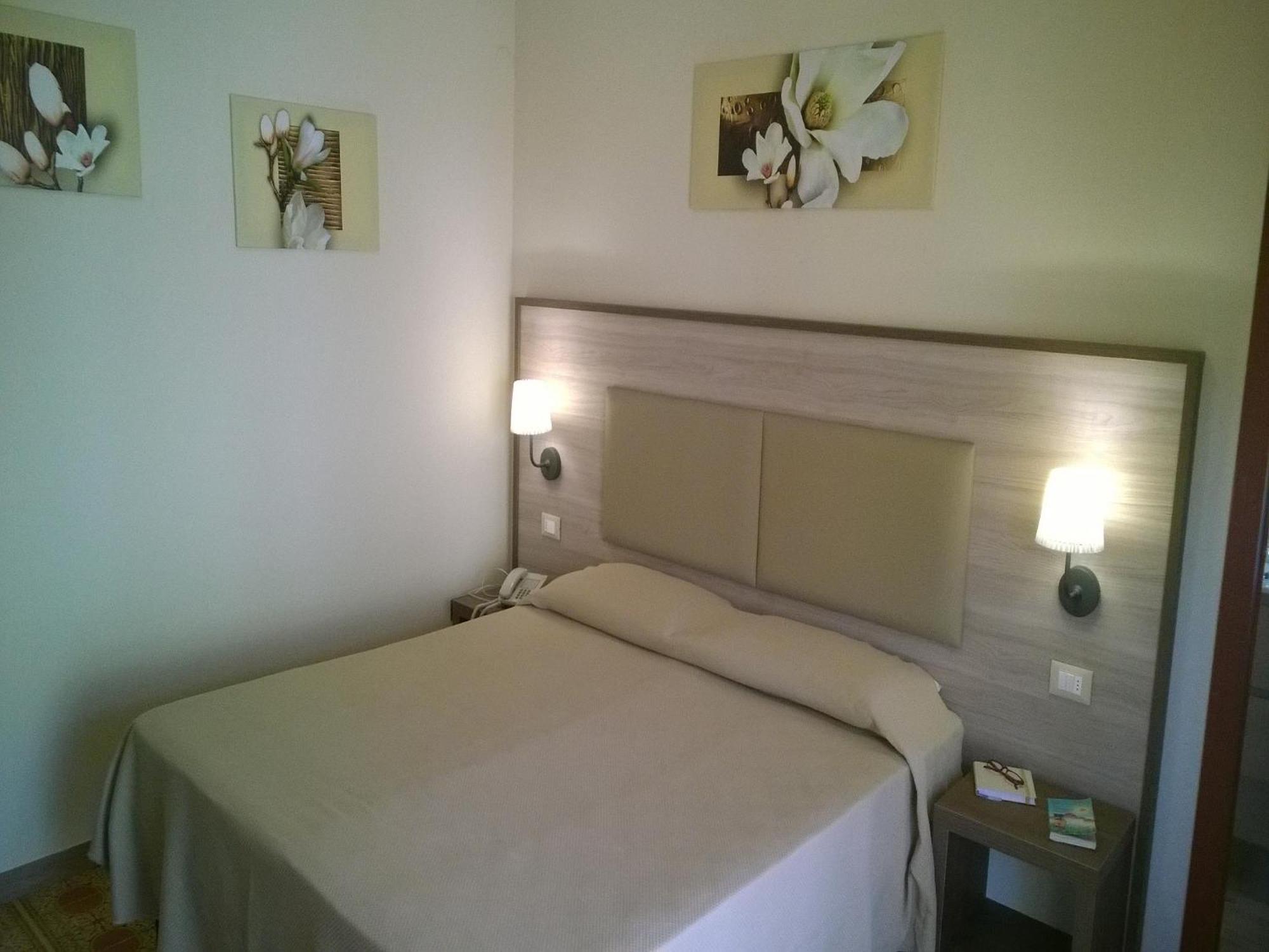 Aparthotel Amelia Dream View Momigno Extérieur photo